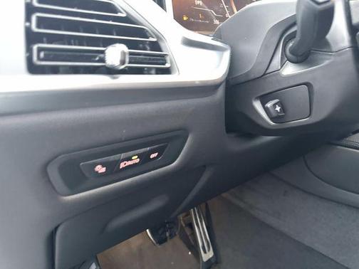 Alpine White 2026 BMW X6 xDrive40i