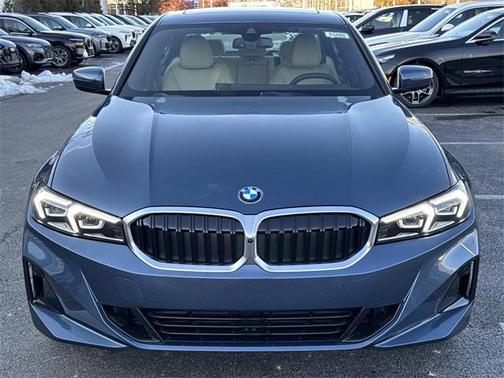 2026 BMW 330 i xDrive