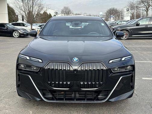2023 BMW i7 xDrive60