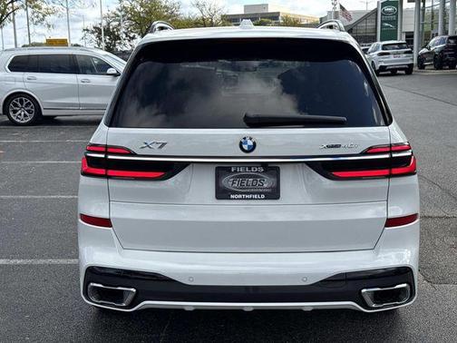 2026 BMW X7 xDrive40i