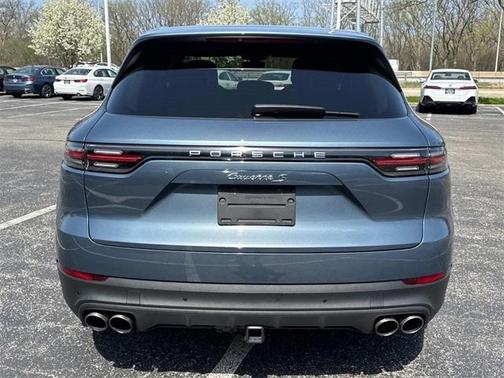 2019 Porsche Cayenne S