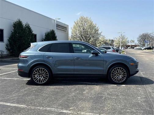 2019 Porsche Cayenne S