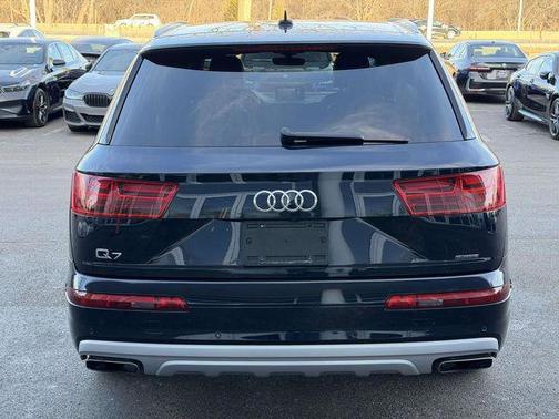 2017 Audi Q7 2.0T Premium