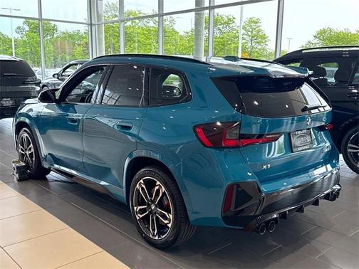2025 BMW X1 M35i