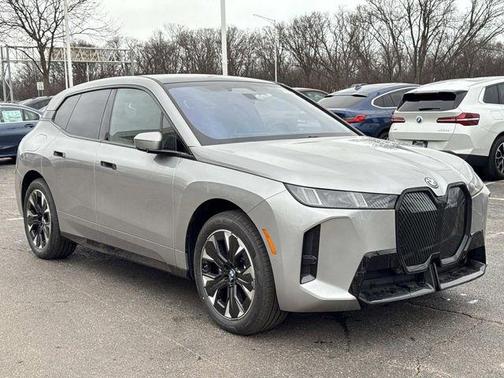 2026 BMW iX xDrive60