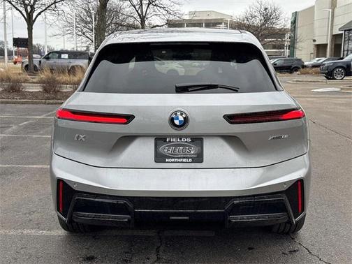 2026 BMW iX xDrive60