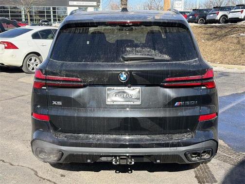 2026 BMW X5 M60i