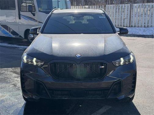 2026 BMW X5 M60i