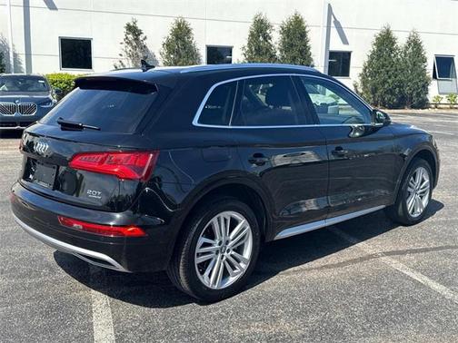 2018 Audi Q5 2.0T Premium Plus