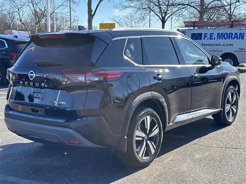 2021 Nissan Rogue SL