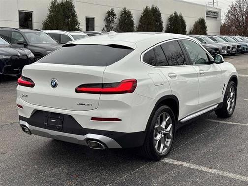 2022 BMW X4 xDrive30i