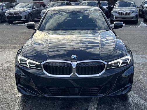 2026 BMW 330 i xDrive