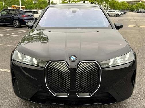 2026 BMW iX xDrive60