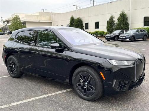 2026 BMW iX xDrive60