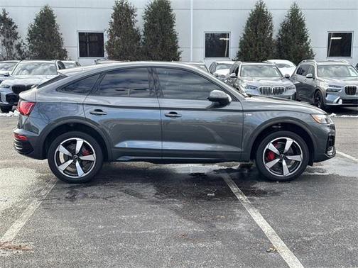 2024 Audi Q5 45 S line Premium Plus