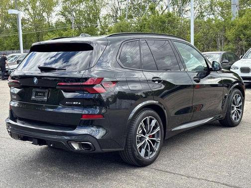 Black Sapphire Metallic 2026 BMW X5 PHEV xDrive50e