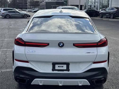 2021 BMW X6 xDrive40i