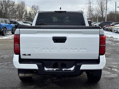 2024 Toyota Tacoma TRD Off Road