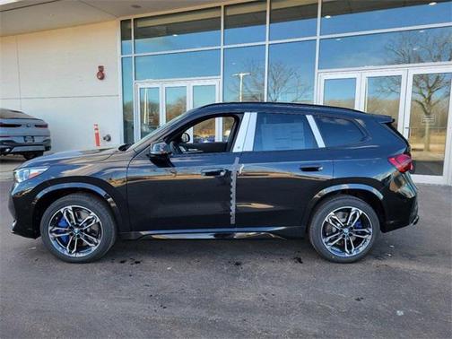 2025 BMW X1 M35i