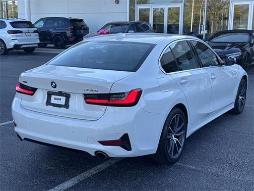 2019 BMW 330 xDrive