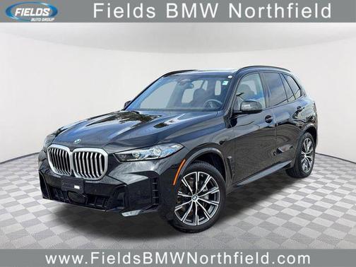 Black Sapphire Metallic 2025 BMW X5 xDrive40i