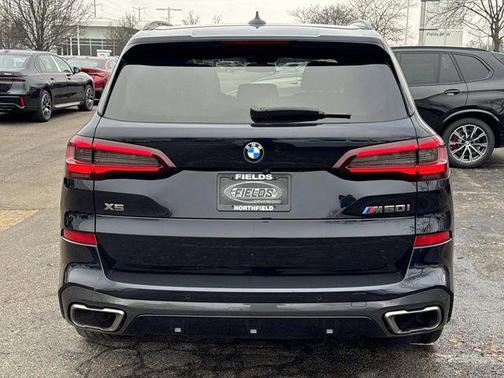 2023 BMW X5 M50i