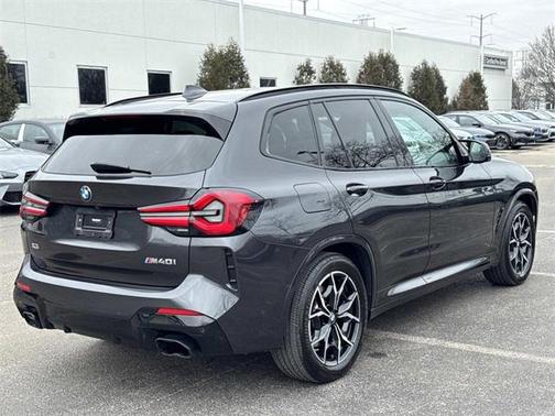2023 BMW X3 M40i