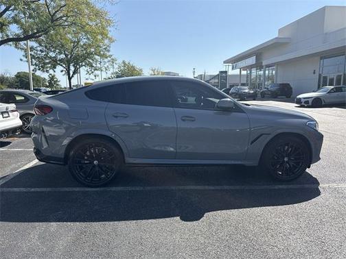 2023 BMW X6 M50i