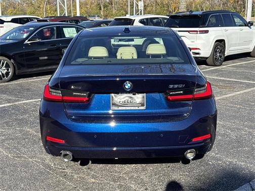 2026 BMW 330 i xDrive