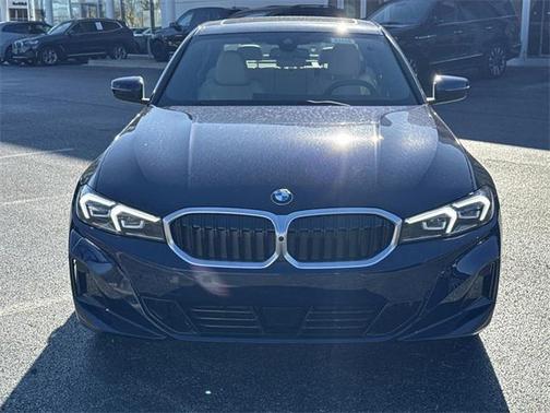 2026 BMW 330 i xDrive