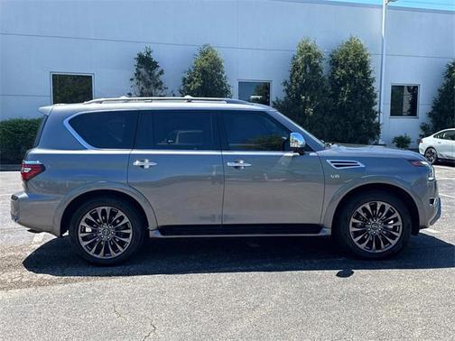 2022 Nissan Armada Platinum 4WD