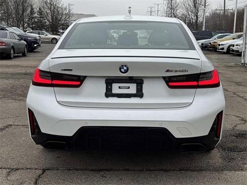 2023 BMW M340 i xDrive