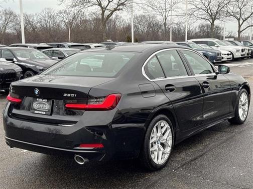 2025 BMW 330 xDrive
