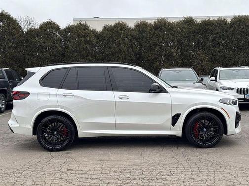 2025 BMW X5 M Base
