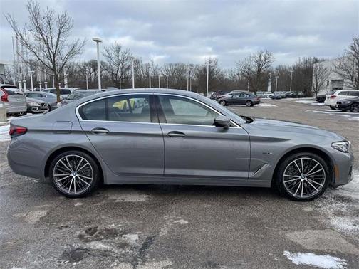 2023 BMW 530e Base