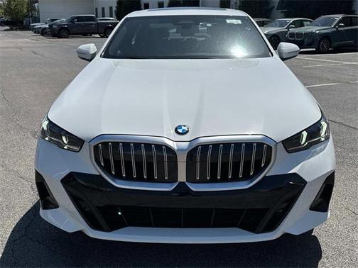 2026 BMW 530 i xDrive