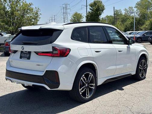 Alpine White 2026 BMW X1 xDrive28i