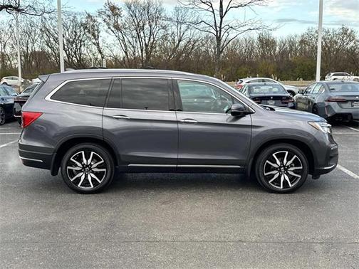 2022 Honda Pilot AWD Elite