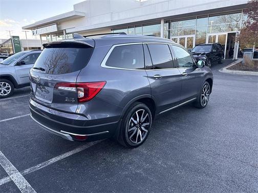 2022 Honda Pilot AWD Elite