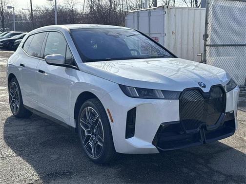 2026 BMW iX xDrive45