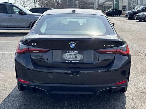 Black Sapphire Metallic 2026 BMW i4 Gran Coupe xDrive40