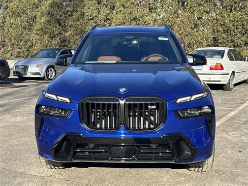2026 BMW X7 M60i