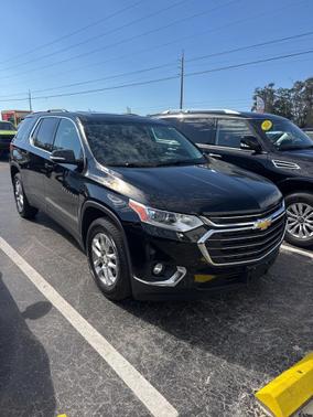 2020 Chevrolet Traverse LT Cloth