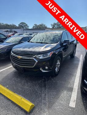 2020 Chevrolet Traverse LT Cloth