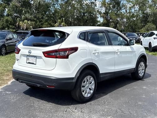 2020 Nissan Rogue Sport S