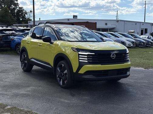 2026 Nissan Kicks SR