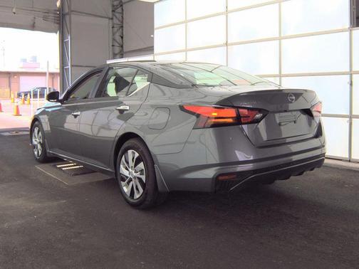 Gun Metallic 2024 Nissan Altima S FWD