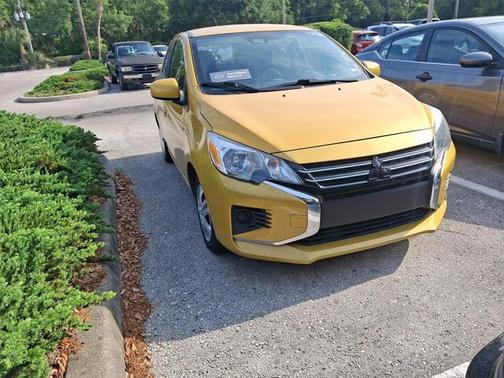2022 Mitsubishi Mirage ES