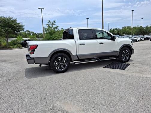 2024 Nissan Titan Platinum Reserve