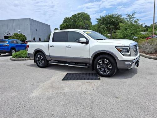 2024 Nissan Titan Platinum Reserve